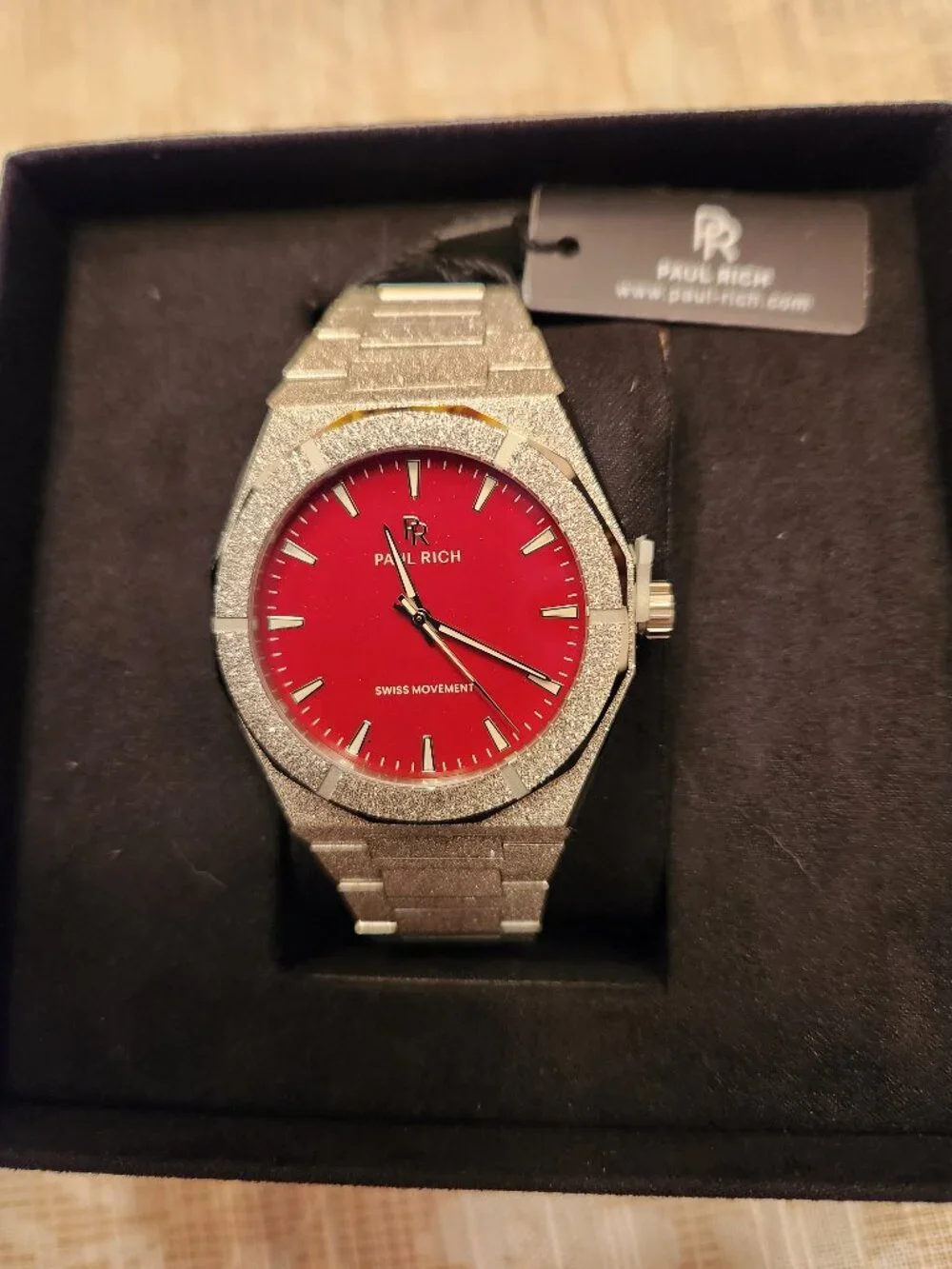 Mens watch